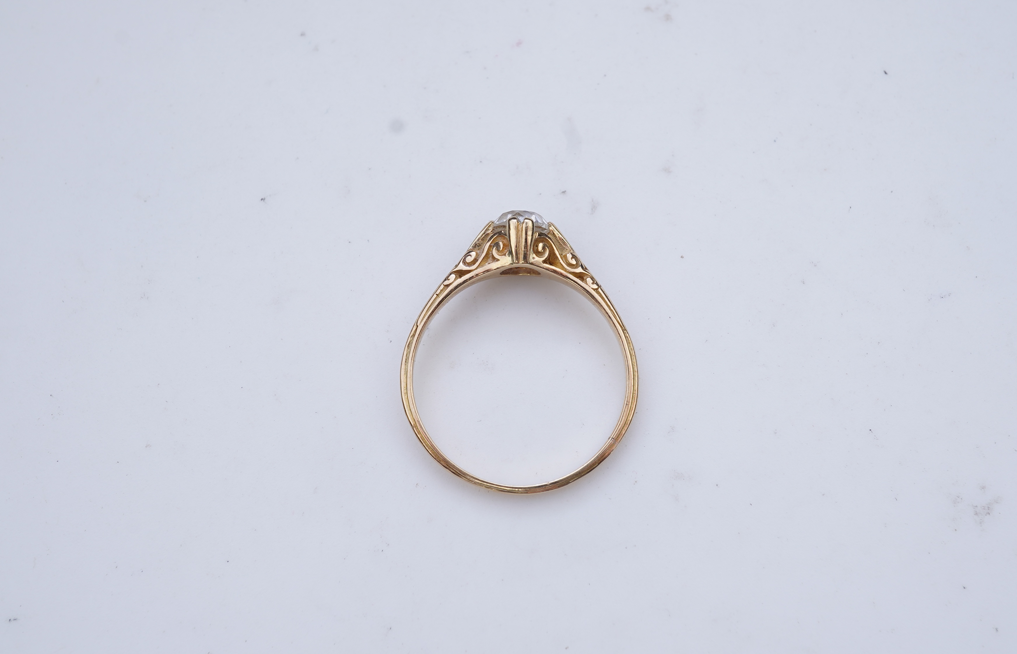 A gold and diamond ring, early 20th century